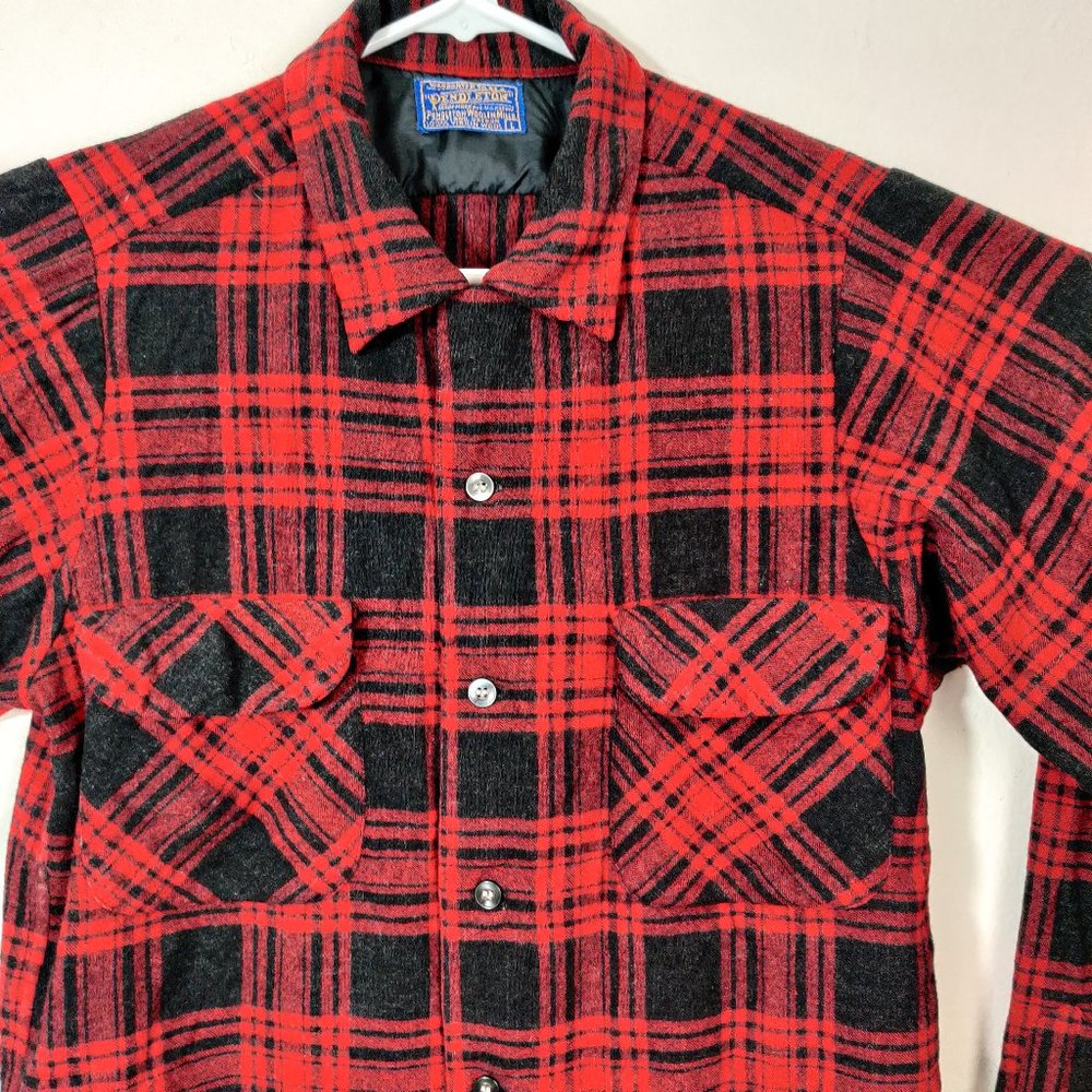 Vintage Pendleton buffalo plaid, size L